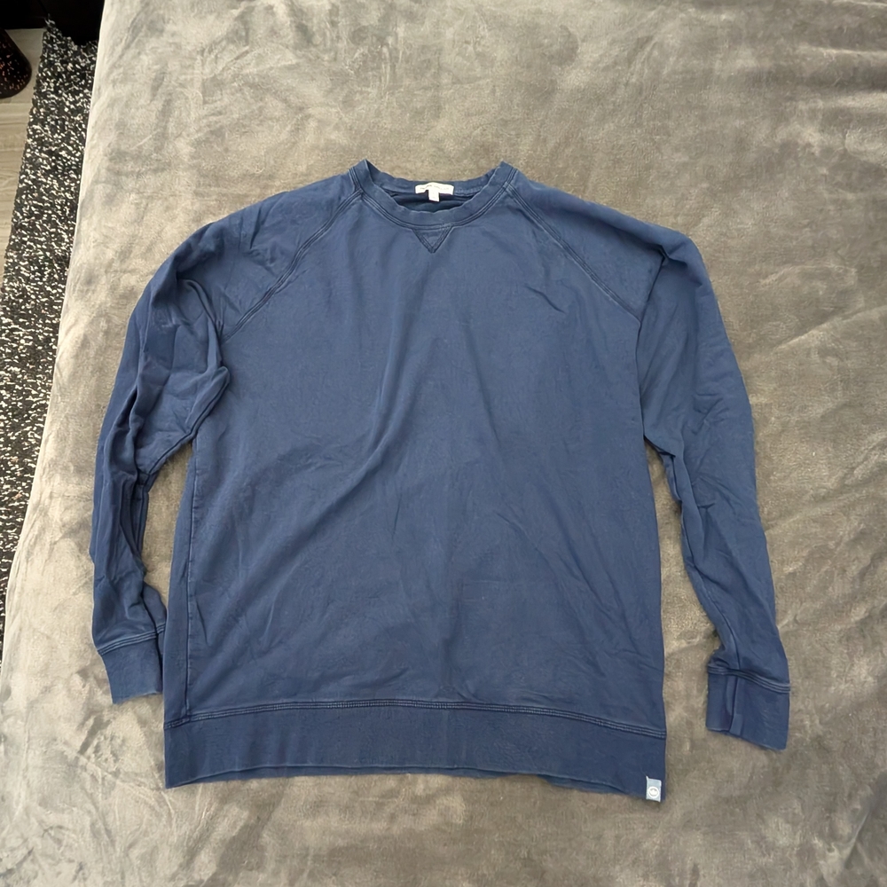 Classic Blue Peter Millar Crewneck Sweater with Ribbed Cuffs - Large